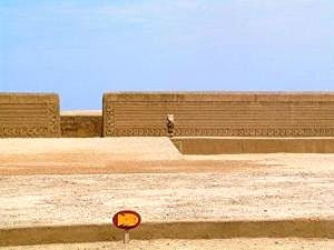 la ciudad de adobe mas grande del mundo